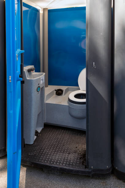Portable Toilet Options We Offer in Champlin, MN
